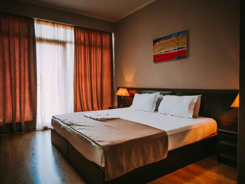 Tskaltubo Hotel Prometheus מראה חיצוני תמונה